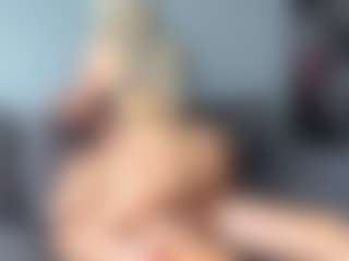 Aurora-Asti's Live Sex Cam Show