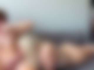 Live cam show with Aurora-Asti - Deepthroat on Camming Site