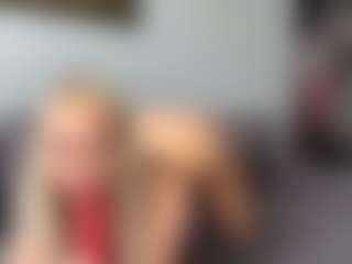Aurora-Asti's Live Sex Cam Show