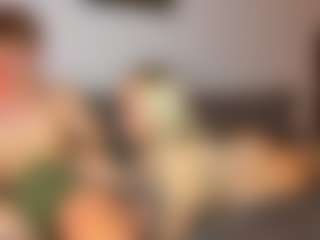 Live cam show with Aurora-Asti - Blonde Hair Teen (18+) on livesuperchat.net