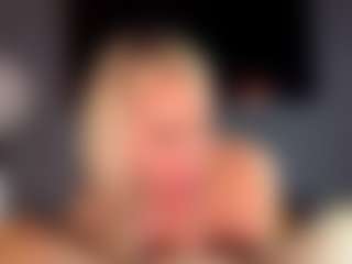 Aurora-Asti's Live Sex Cam Show