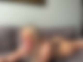 Live cam show with Aurora-Asti - Asshole Blonde Hair on pussylord.com