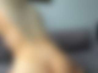 Aurora-Asti's Live Sex Cam Show