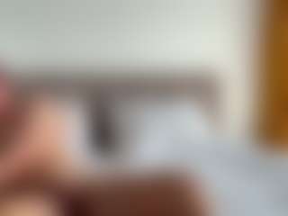 Live cam show with Aurora-Asti - Blonde Hair on Strip Flash - Live Sex Shows