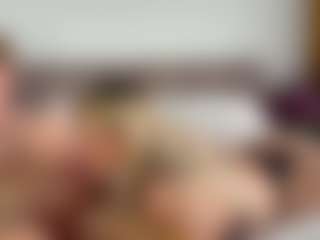 Live cam show with Aurora-Asti - Blonde Hair Teen (18+) on TeamSkeetLive