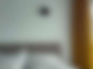 Aurora-Asti's Live Sex Cam Show