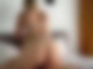 Live cam show with Aurora-Asti - Blowjob on camwithhim.com