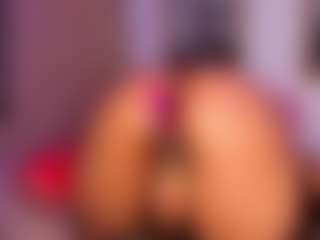 Live cam show with CollenW - Shower on Livezox