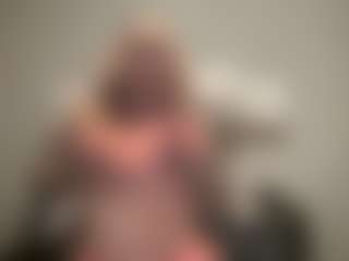 Live cam show with courtneysteele - Blonde Hair on xDating
