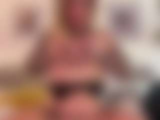 courtneysteele's Live Sex Cam Show