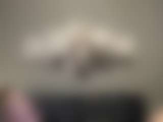 courtneysteele's Live Sex Cam Show