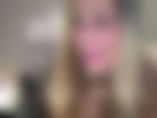 courtneysteele's Live Sex Cam Show
