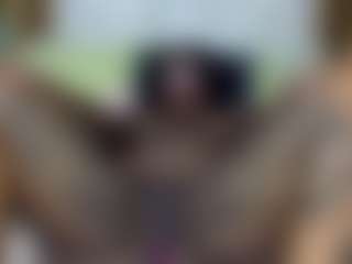 Live cam show with Creamyamber69 - Role Play on Camsoda