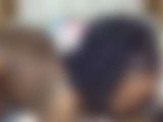 Creamyamber69's Live Sex Cam Show