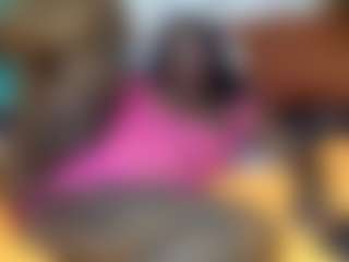 Creamyamber69's Live Sex Cam Show