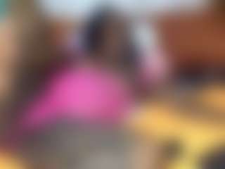 Creamyamber69's Live Sex Cam Show