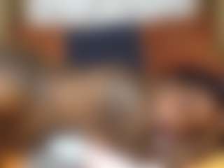 Live cam show with Creamyamber69 - Deepthroat on Camming Site