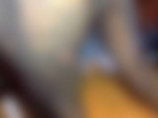 Live cam show with Creamyamber69 - Nipple Piercings on googirlz