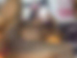 Live cam show with Creamyamber69 - Nipple Piercings on Camsoda