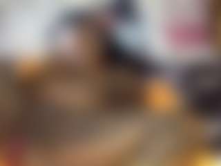 Creamyamber69's Live Sex Cam Show