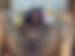 Creamyamber69's Live Sex Cam Show