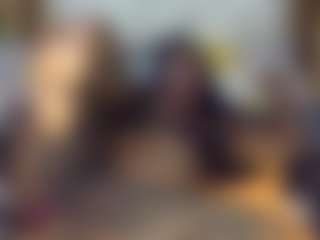 Creamyamber69's Live Sex Cam Show