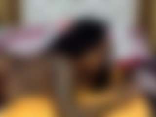Creamyamber69's Live Sex Cam Show