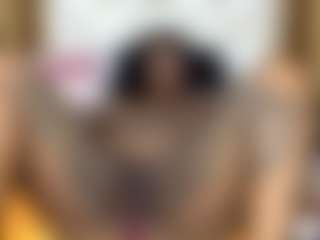 Creamyamber69's Live Sex Cam Show