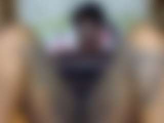 Live cam show with Creamyamber69 - Drinking on Camming Site