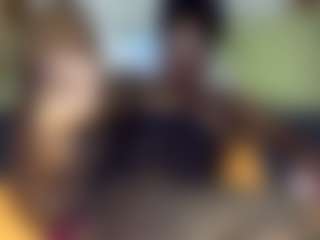 Creamyamber69's Live Sex Cam Show