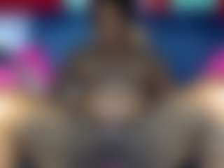 Creamyamber69's Live Sex Cam Show