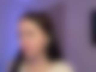Live cam show with EstaMenucci - Horny on testsause.com