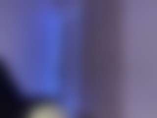Live cam show with EstaMenucci - Facial on SquirtSoMuch