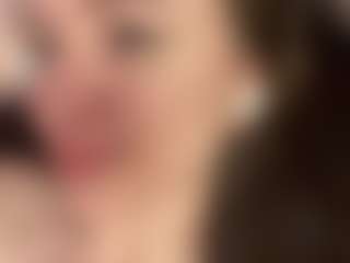 EstaMenucci's Live Sex Cam Show