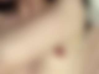 EstaMenucci's Live Sex Cam Show