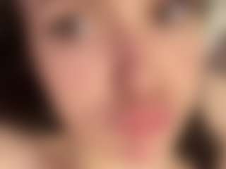 Live cam show with EstaMenucci - Normal on Camsoda