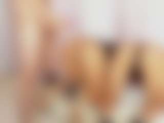 Giirls-perfectduo22's Live Sex Cam Show