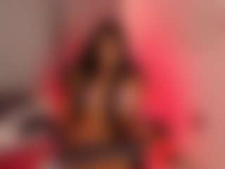 Live cam show with Isabeella - Brown Hair Teen (18+) on Pornisteam.com