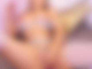 Live cam show with Kassia Kim - Anal on SpunkLive
