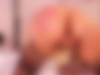 Live cam show with Kassia Kim - Strip on crypto-cams
