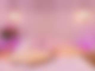 Live cam show with Kassia Kim - Wet on Mixed Magazine Live