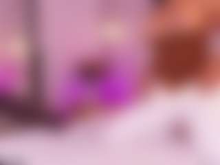Live cam show with Kassia Kim - Brown Eyes Brown Hair on Camsoda