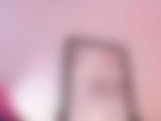 Live cam show with Kassia Kim - Toys Teen (18+) on Uber Horny