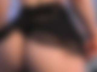 Live cam show with Lonny-Peach - Solo on TeamSkeetLive