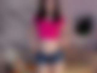 Live cam show with Lonny-Peach - Girly on Camsoda