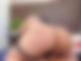 Live cam show with SamantaBrown - Fucking on Gym Cam Girls