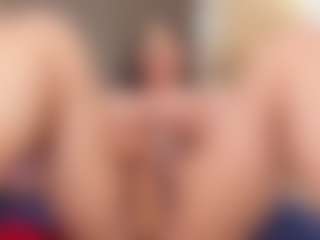 Live cam show with SamantaBrown - Fucking on Camsoda