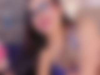 Live cam show with SamantaBrown - Fucking on Chatstar