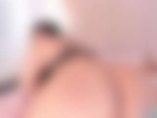 Live cam show with SamantaBrown - Cute on crypto-cams