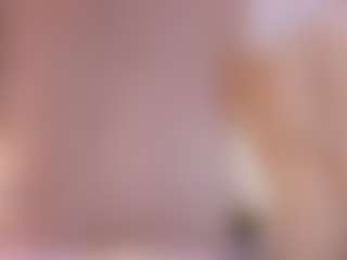 Live cam show with SamantaBrown - Fucking on Camsoda